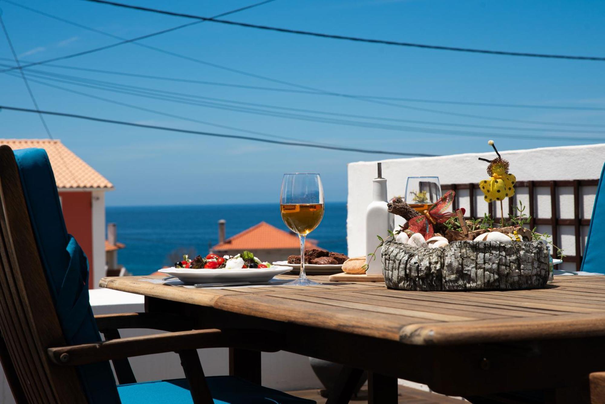 Chez Nous Hotel Azenhas do Mar Bagian luar foto